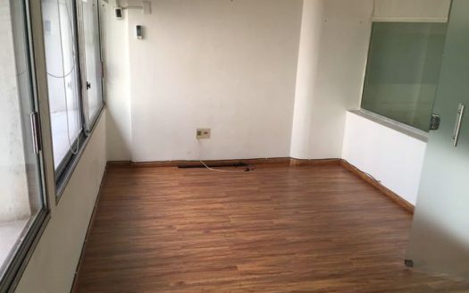 VENTA ESCRITORIOS CORDON  CONSTITUYENTE Y 18 DE JULIO