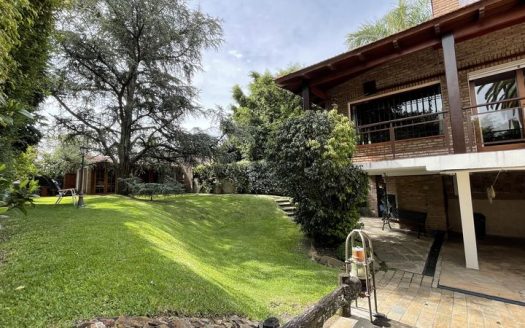 CARRASCO  próxima a CARRASCO LAWN TENNIS