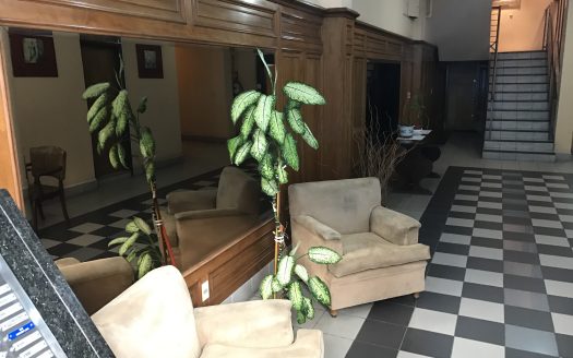 VENTA ESCRITORIO EN EL CORAZON DE LA CIUDAD VIEJA-BANCARIA y PROFESIONAL