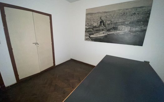 VENTA ESCRITORIO – FLORIDA y SORIANO