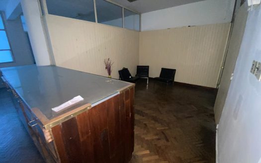 VENTA ESCRITORIO – FLORIDA y SORIANO