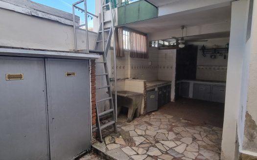 VENTA CASA 4 DORMITORIOS EN ATAHUALPA -PRADO CON COCHERA- REGIMIENTO 9