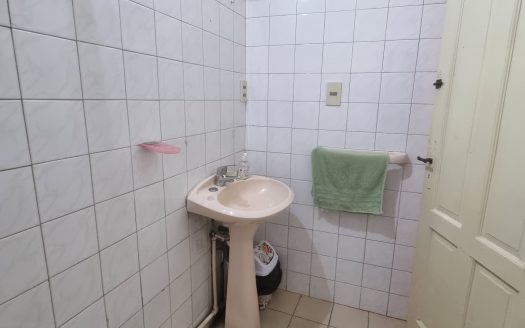 VENTA CASA POCITOS NUEVO-BUCEO 3 dormitorios con garaje . próximo Montevideo Shopping