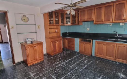 VENTA CASA 4 DORMITORIOS EN ATAHUALPA -PRADO CON COCHERA- REGIMIENTO 9