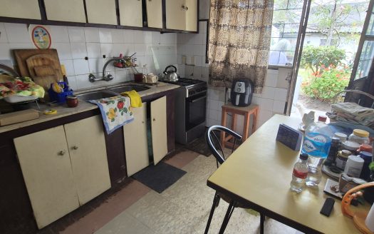 VENTA CASA 2/3 DORMITORIOS EN PASO CARRASCO – EDUARDO ACEVEDO y CNO.CARRASCO