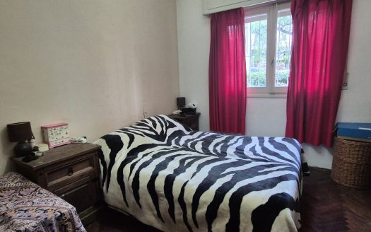VENTA CASA EN POCITOS NUEVO CON RENTA- 2 DORMITORIOS