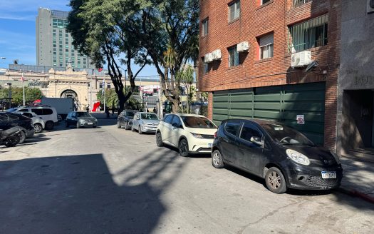 ALQ. APTO HÉCTOR MIRANDA 2444/305